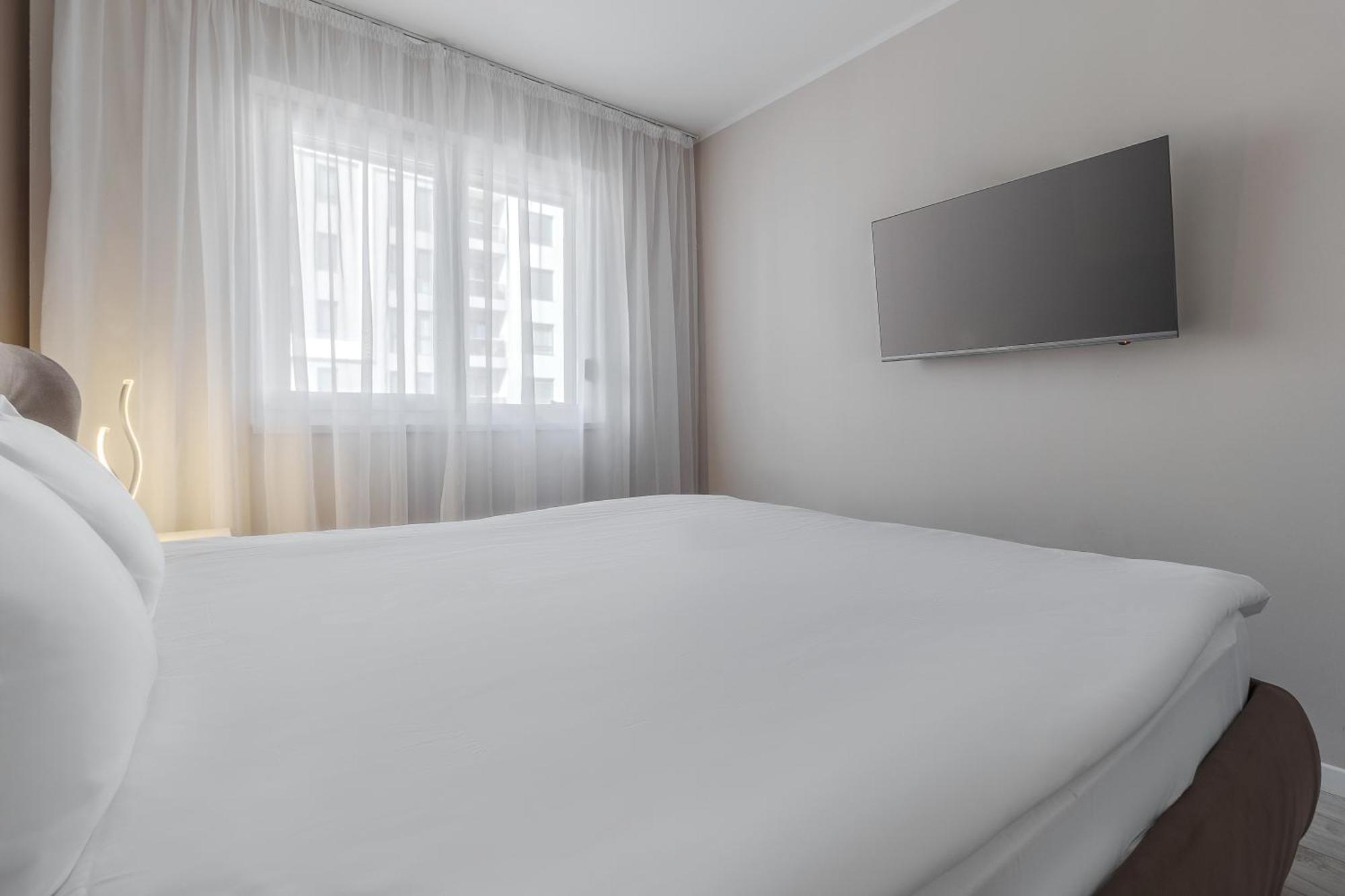 Apartament Ceyrat Flat Oradea Zewnętrze zdjęcie